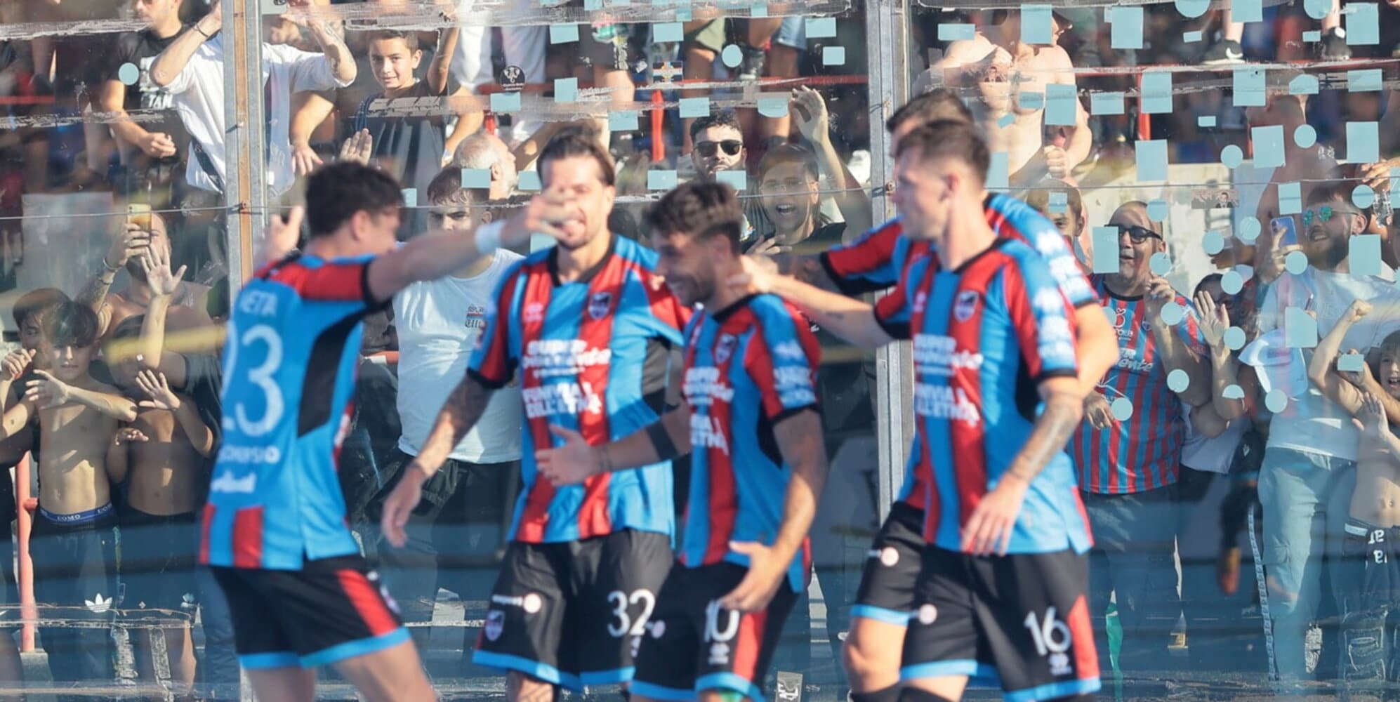 Gol e sacrifici: cos&igrave; il Catania<strong> </strong>crede alla Serie B
