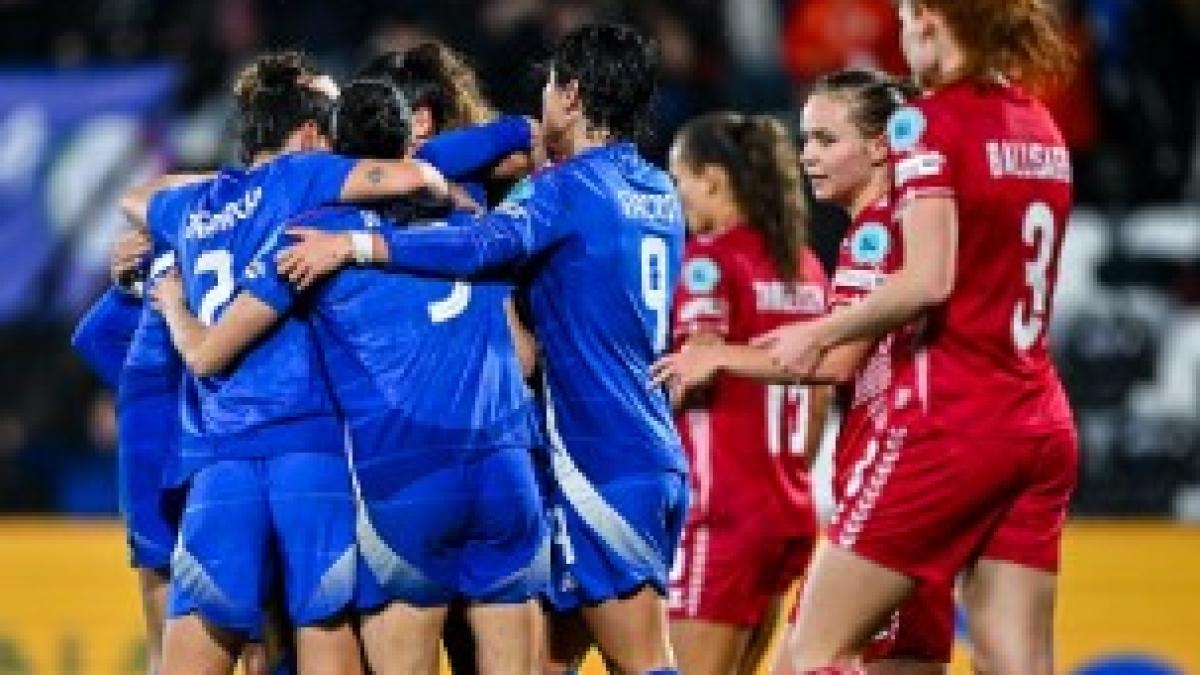 Azzurre, bir adım geri: Danimarka'dan sağanak yağmur altında 1-3'lük ne ders