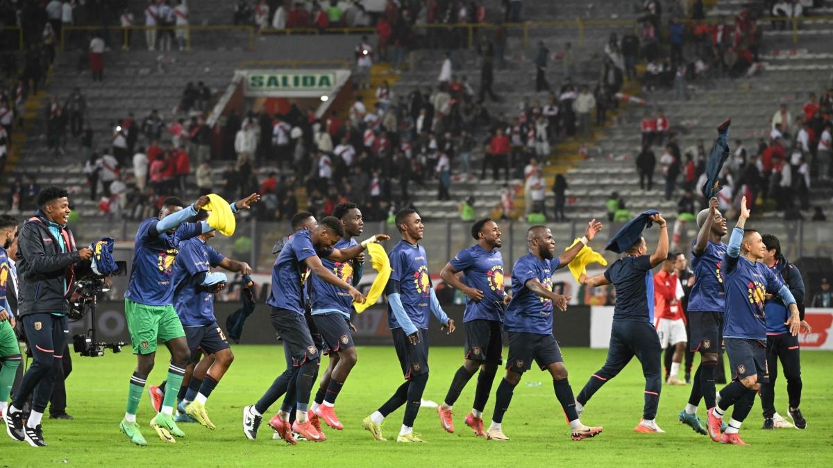 Ecuador: Empate 0-0 con Perú le basta para ir al Mundial. Argentina empata: Lautaro en la banca.