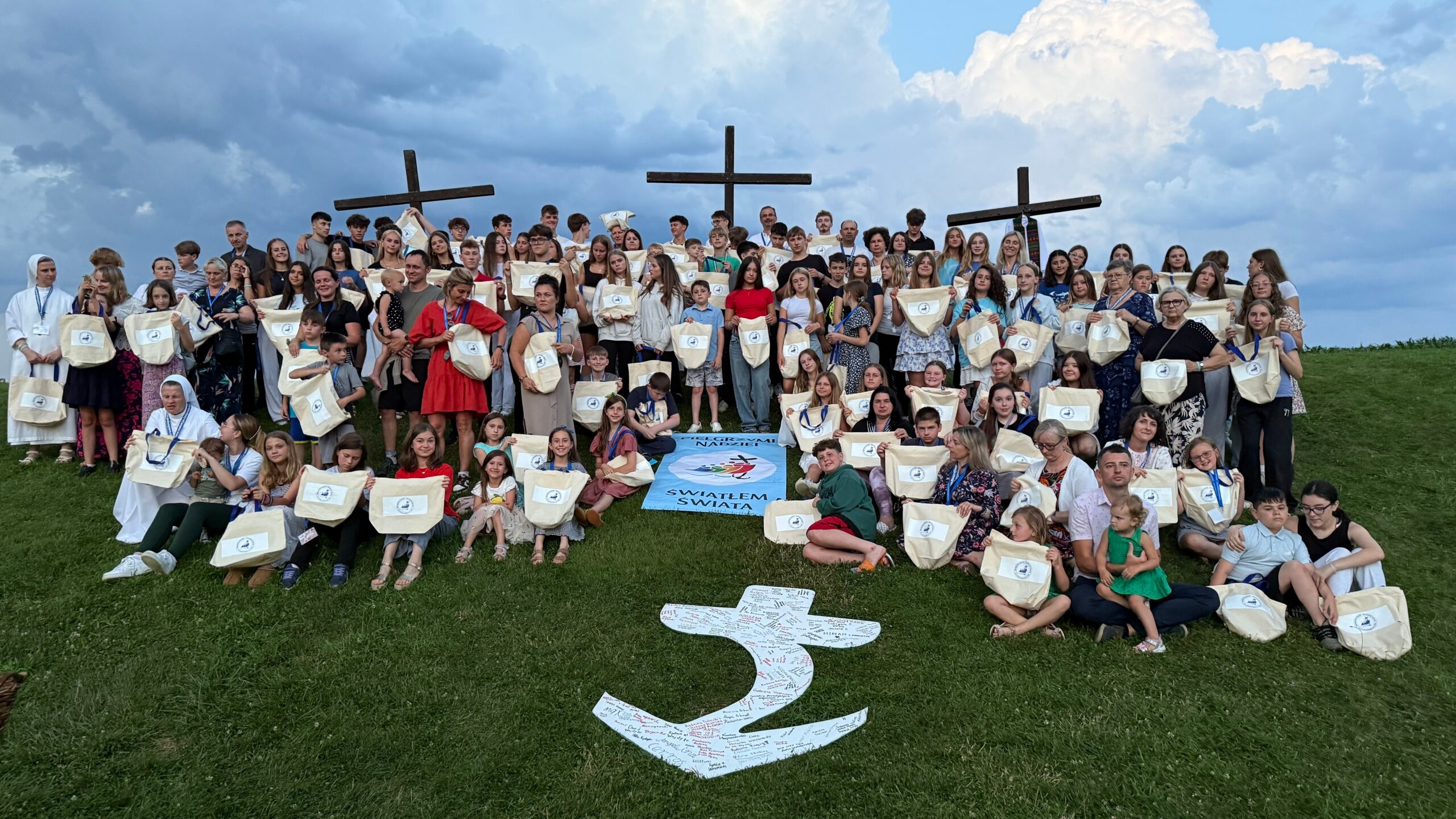 25th Anniversary "Holidays with God"