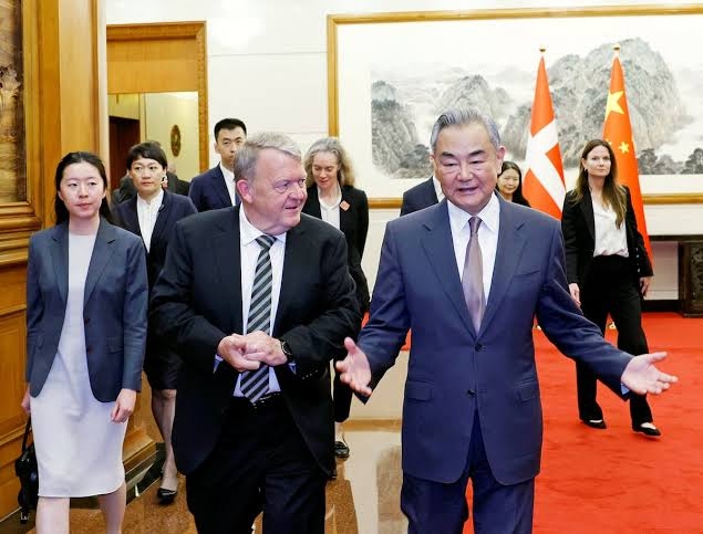 China Reafirma Postura sobre Groenlandia y Taiwán en Cita con Dinamarca; ASEAN Avanza en Cooperación con Países Bajos y ONU este 19 de Mayo