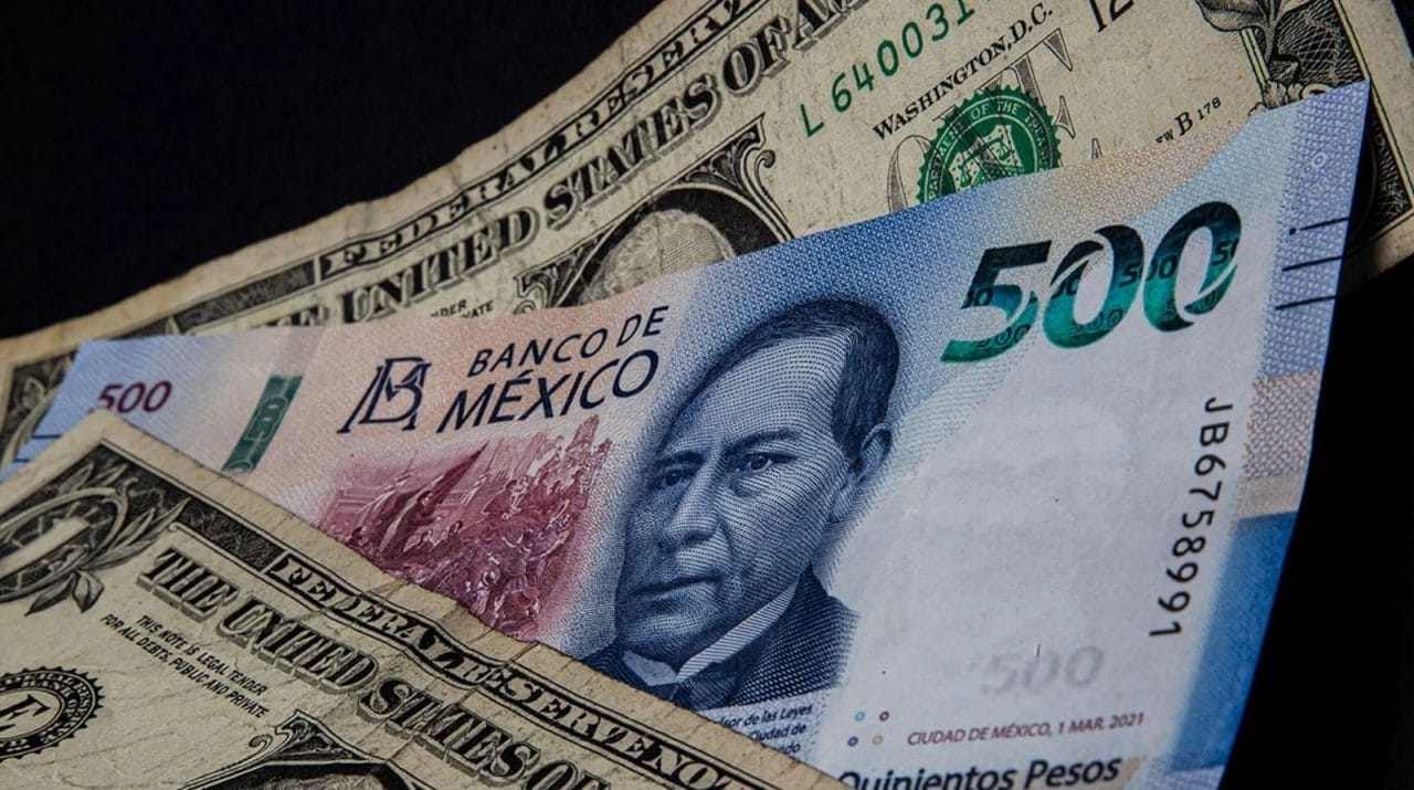 Peso inestable, inflación amenaza por sequía y cautela en la BMV