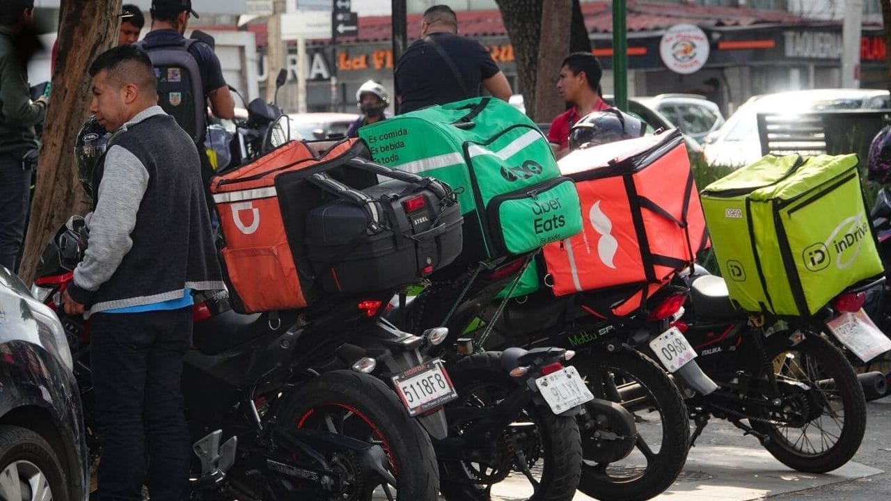 Le Congrès de Mexico exige la protection des livreurs : « C'est une dette que nous devons payer. »