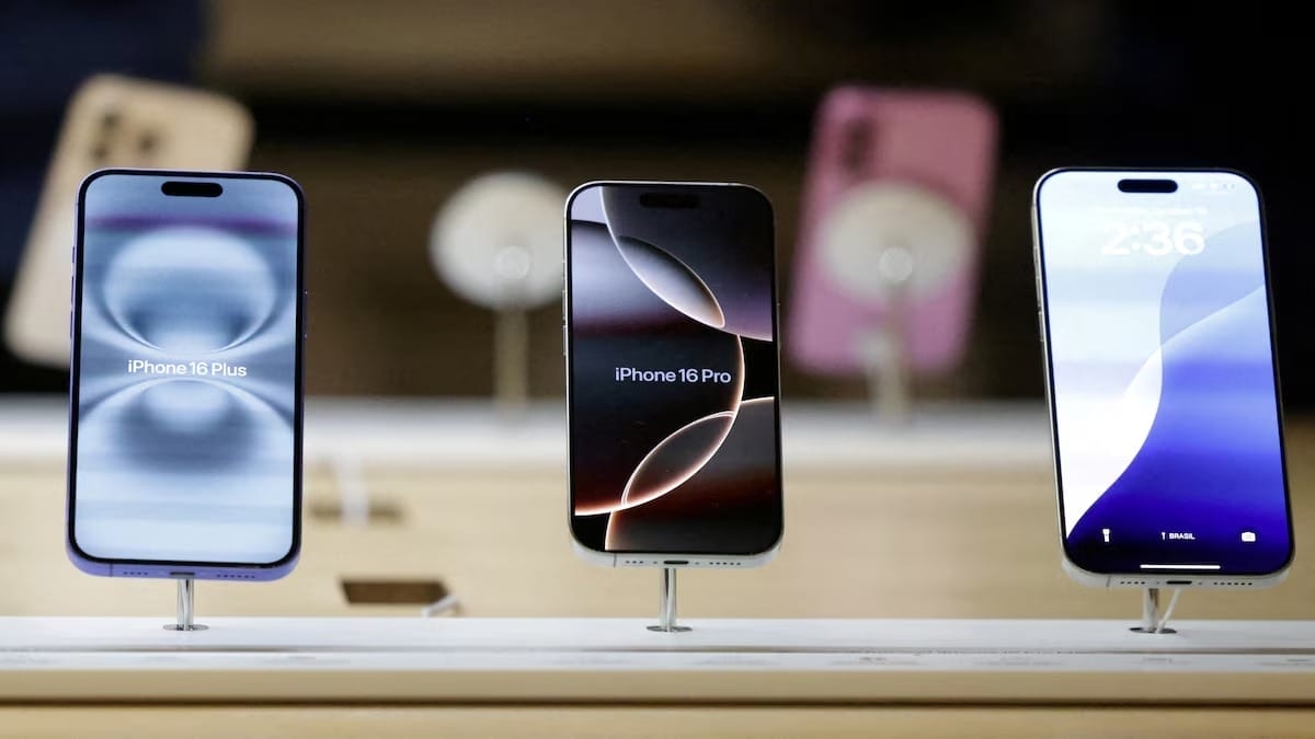 Cook ostrzega, że Apple podniesie koszty o 37,5% z powodu ceł Trumpa