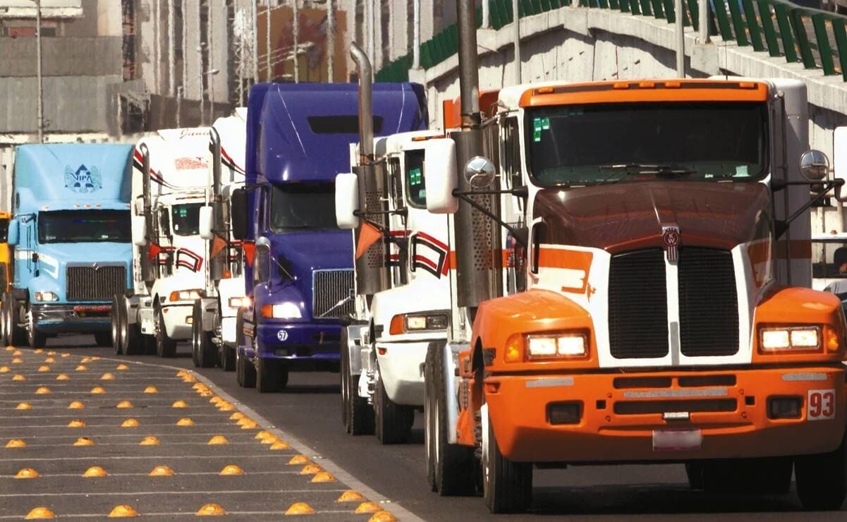 Heavy truck sales in Mexico to fall 33% by July 2025: AMDA