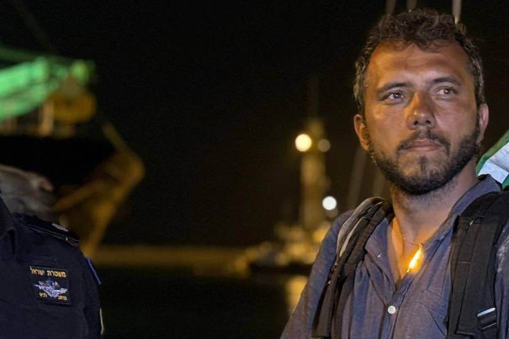 Itamaraty afferma che l'attivista brasiliano a bordo dell'imbarcazione intercettata da Israele tornerà in Brasile