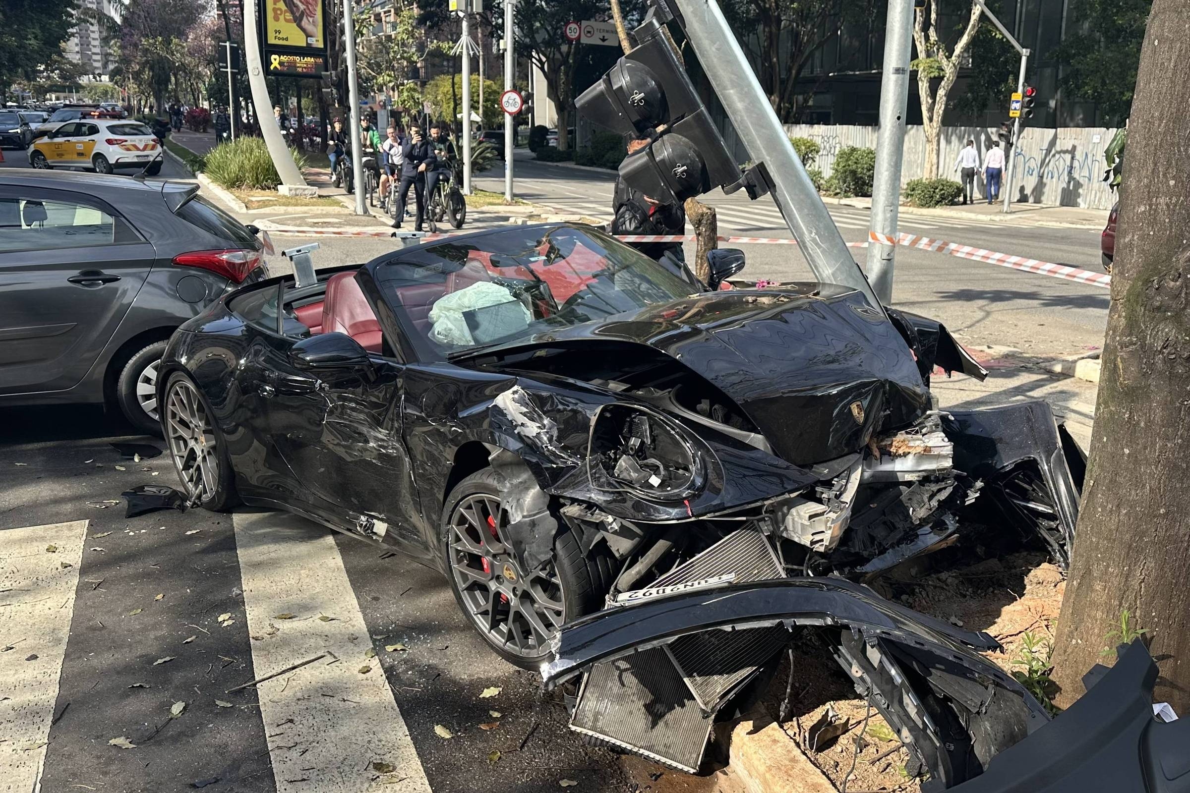 Gato Preto zei dat hij na de crash met de Porsche vluchtte omdat 'er veel mensen aan het filmen waren'