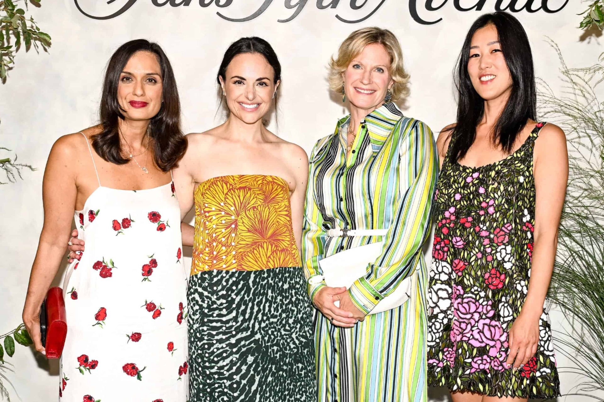 Saks Fifth Avenue celebra o verão com um jantar artístico no Watermill Center
