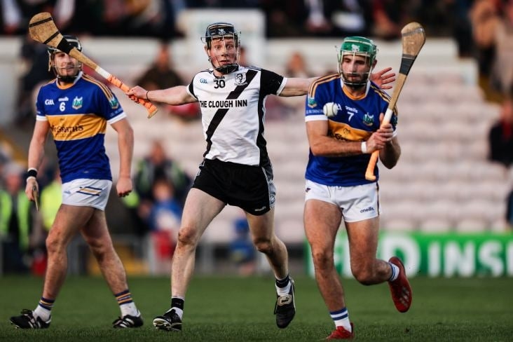 Kiladangan vs. Kilruane, partido preliminar de cuartos de final del Tipp SHC