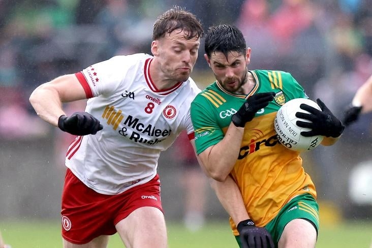 Harte triunfa mientras Tyrone inflige una derrota a Donegal en Ballybofey