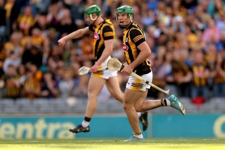 Tipp bez zmian, Cody wraca do Cats