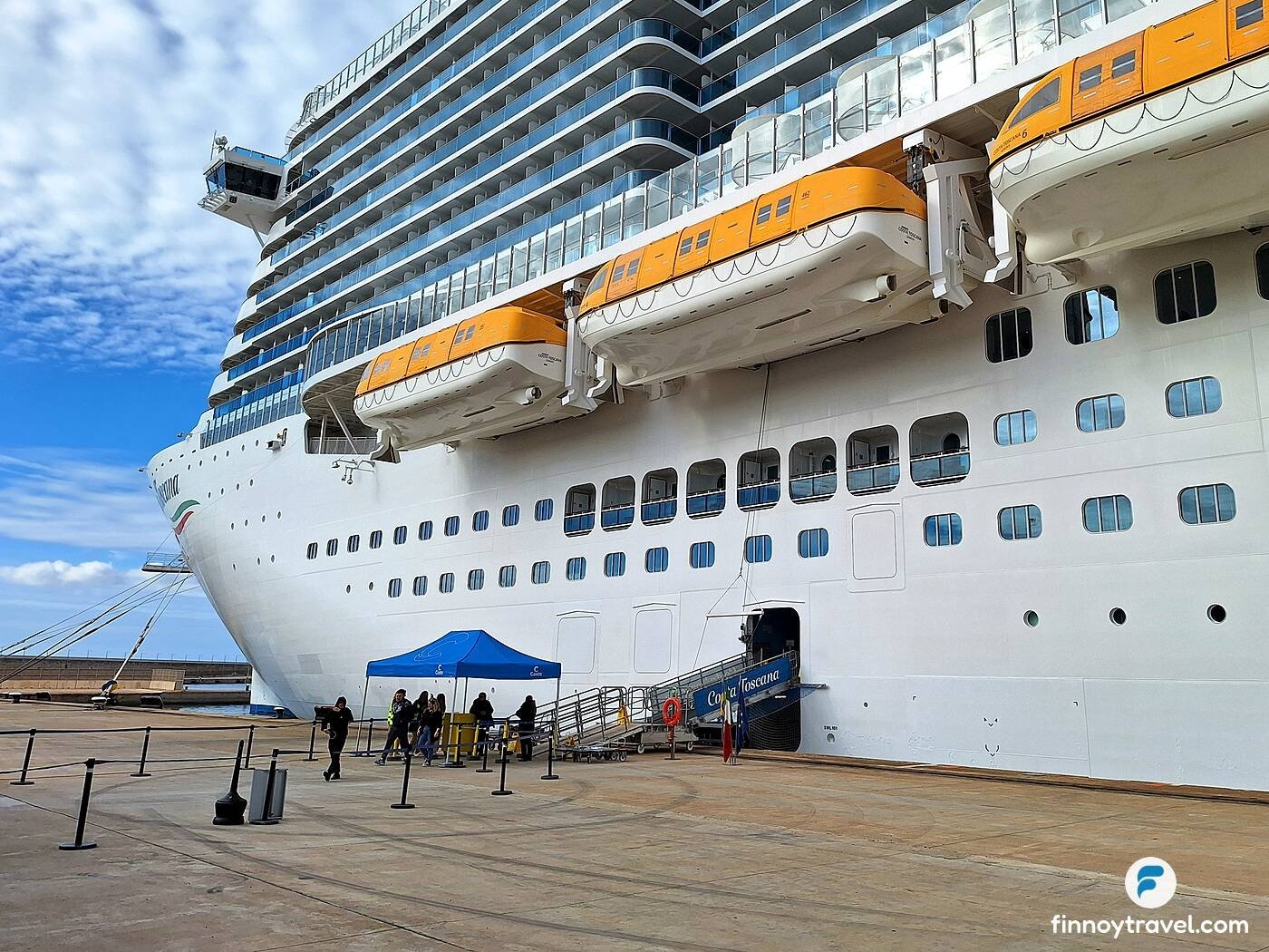 Revisão do cruzeiro: Costa Toscana no Mar Mediterrâneo
