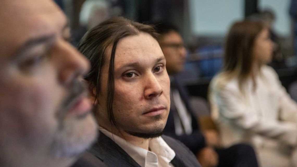 Ataque a Cristina Kirchner: Nicolás Carrizo testemunhou perante as audiências e disse que as mensagens eram "uma brincadeira".