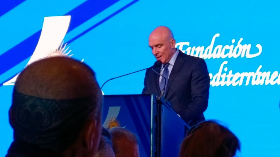 Crítica a Espert no Mediterrâneo: Ele falou apenas sobre Buenos Aires para empresários de Córdoba. Será que ele foi ao público errado?