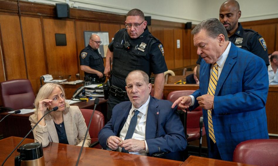 Jüri Weinstein'ı Cinsel Saldırıdan Mahkum Etti