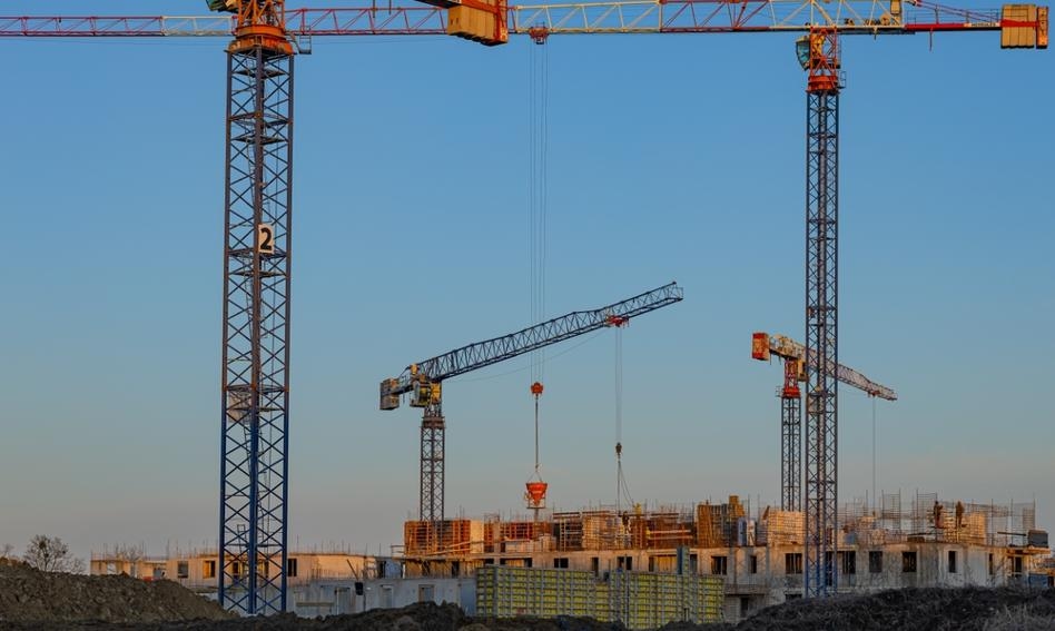 De overheid neemt de bouw van appartementen ter hand. "We streven naar 20.000 per jaar."