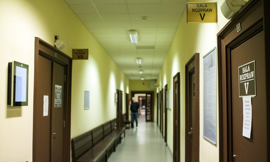 Advogados planejam protesto. Eles querem lutar por aumento de salários de advogados e assessores jurídicos