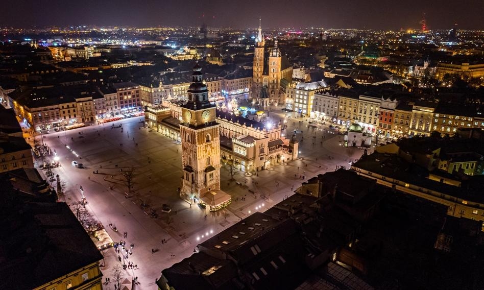 2024'te Krakow'a yaklaşık 15 milyon turist geliyor. Ejderhanın hazinesinde bıraktıkları para miktarı bu