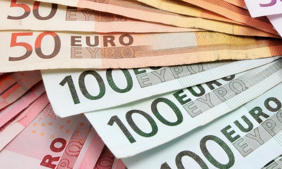 Zloty estável, franco enfraquecido. Taxa de câmbio do euro abaixo de PLN 4,25
