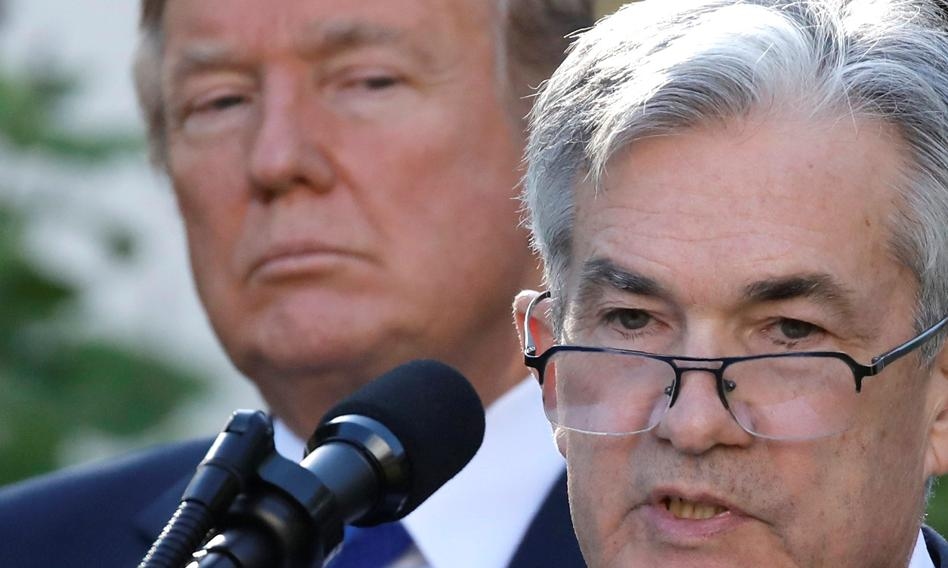 Powell contro Trump: il presidente fa marcia indietro sul piano di licenziare il presidente della Fed