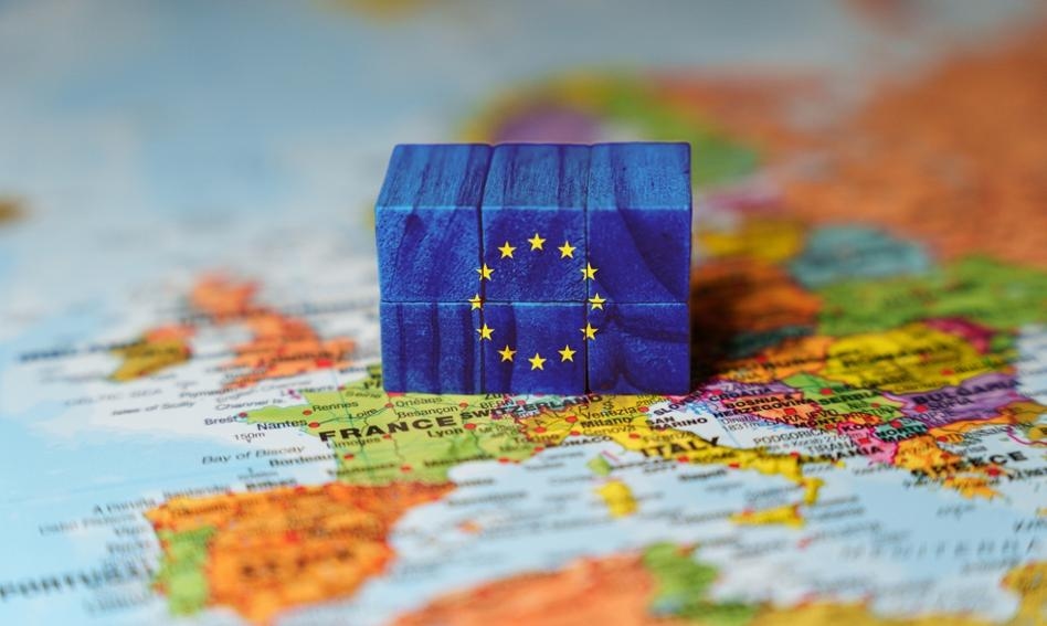 EuroPMI: usługi drgnęły, ale przemysł oklapł