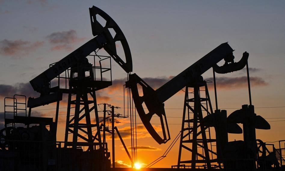 Oil prices unchanged, but uncertainty raises tariff return