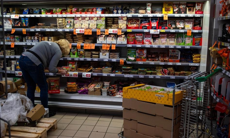 Os clientes das lojas mudaram seus hábitos de compra. "A inflação caiu, mas ainda não é suficiente"
