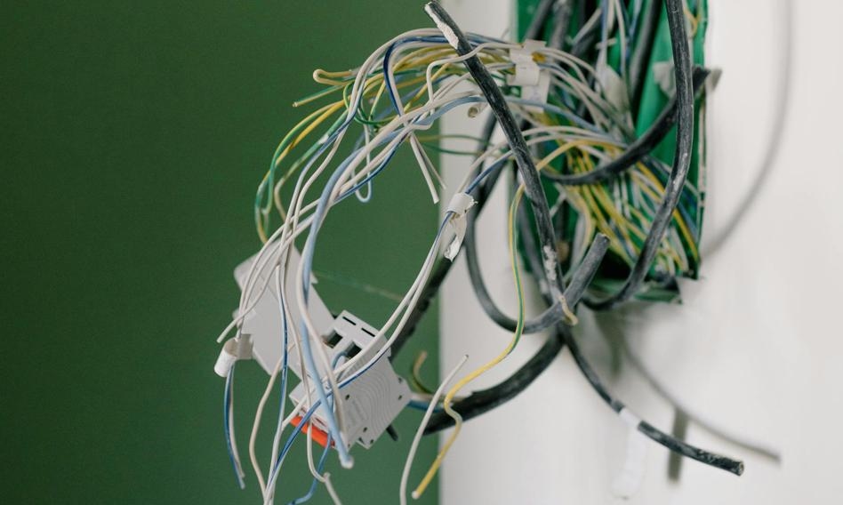 Hidden costs and aggressive marketing, or the pain points of Poles on the electricity market
