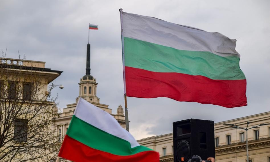 Bulgaria tiene un pie en la eurozona. Y la nación está dividida casi por igual.