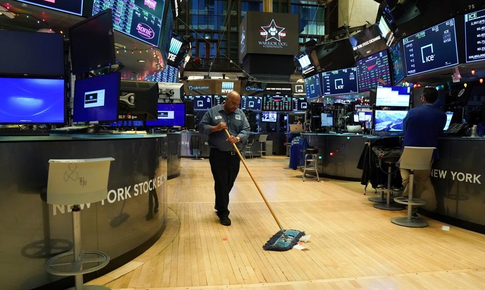 Wall Street keldert. Het excuus: omdat de data te goed waren.