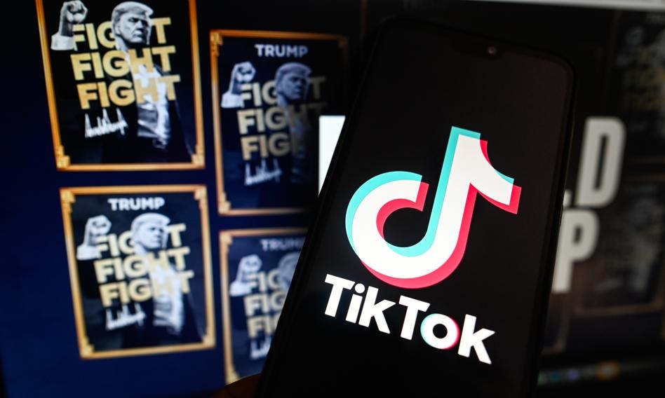 TikTok and Facebook with the least trust among Poles. YouTube on the podium