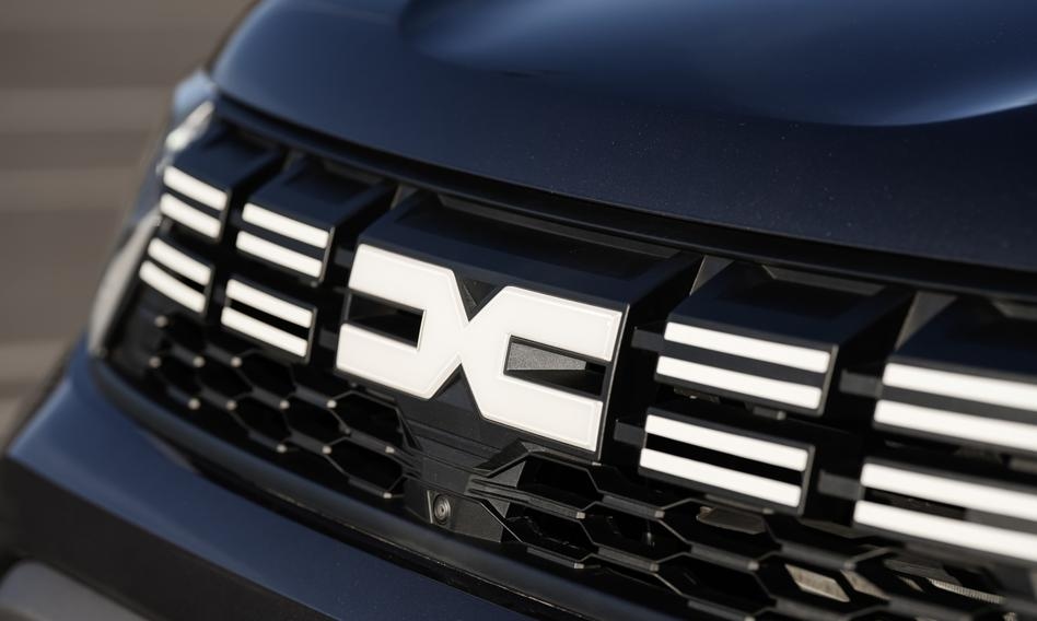 Problema grave no motor. Dacia e Renault convocam recall de 155 mil carros