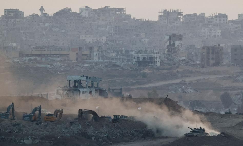 Israël kondigt de bezetting van Gaza-Stad aan. Zorgen over het lot van Palestijnen en gijzelaars.