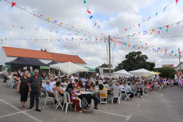 Até amanhã é possível conhecer Salir de Matos