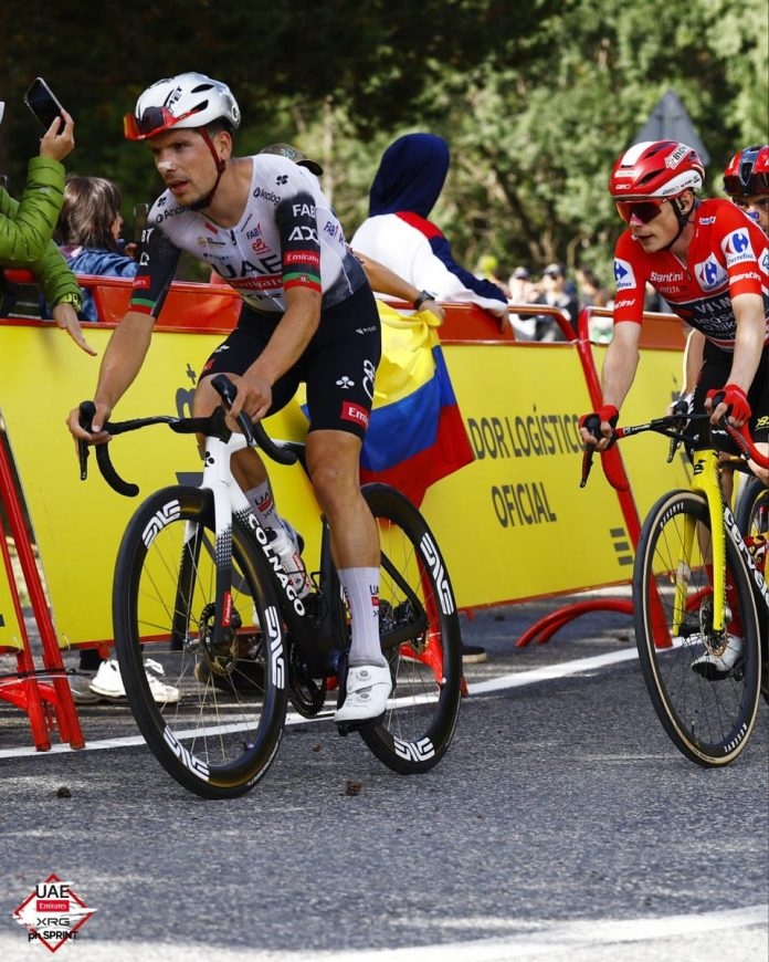 La Vuelta : Ayuso remporte l'étape sans changement dans la lutte pour le classement général