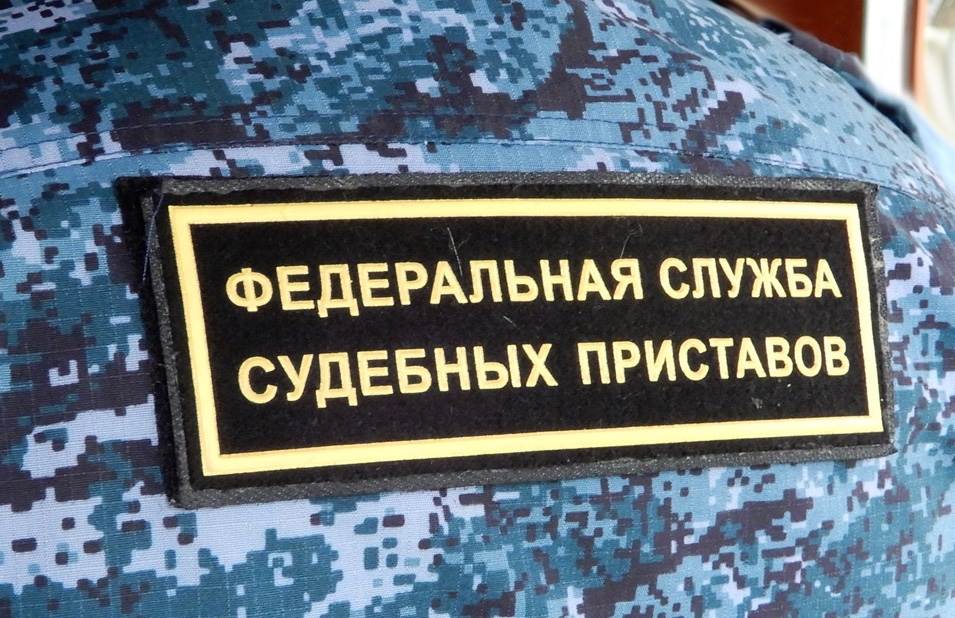 Un mercante di Velikij Novgorod ha quasi perso i suoi cappelli a causa dei debiti