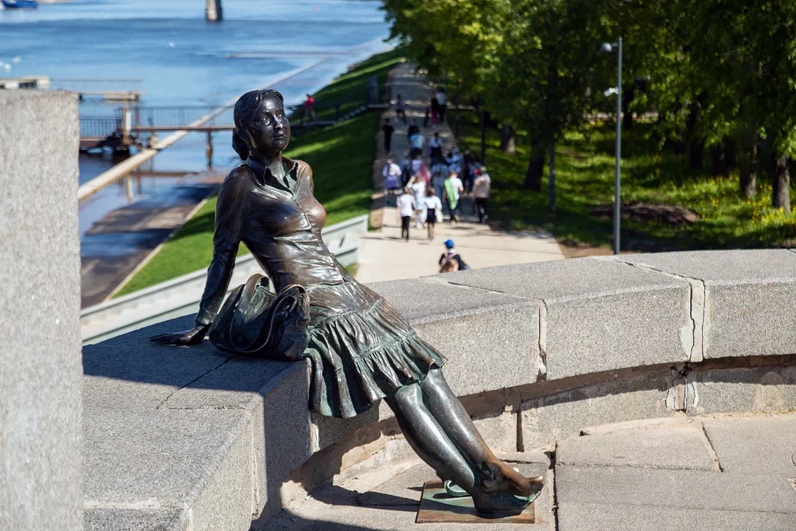 Veliky Novgorod pourrait avoir des tasses à café qui glorifient les monuments locaux