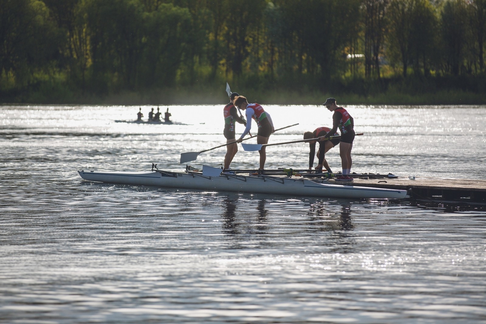 Home and walls help, specifically the Novgorod rowers - the Kremlin