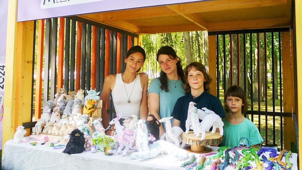 Federal Tax Service specialists explained how and in what areas Novgorod teenagers can become self-employed