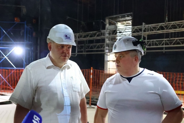 Alexander Dronov: il ritmo della ricostruzione del Teatro drammatico di Novgorod dovrebbe essere accelerato
