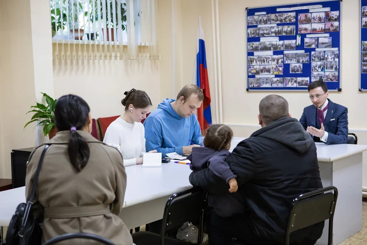 Una clínica jurídica en Veliky Novgorod vuelve a ofrecer consultas gratuitas a los ciudadanos.