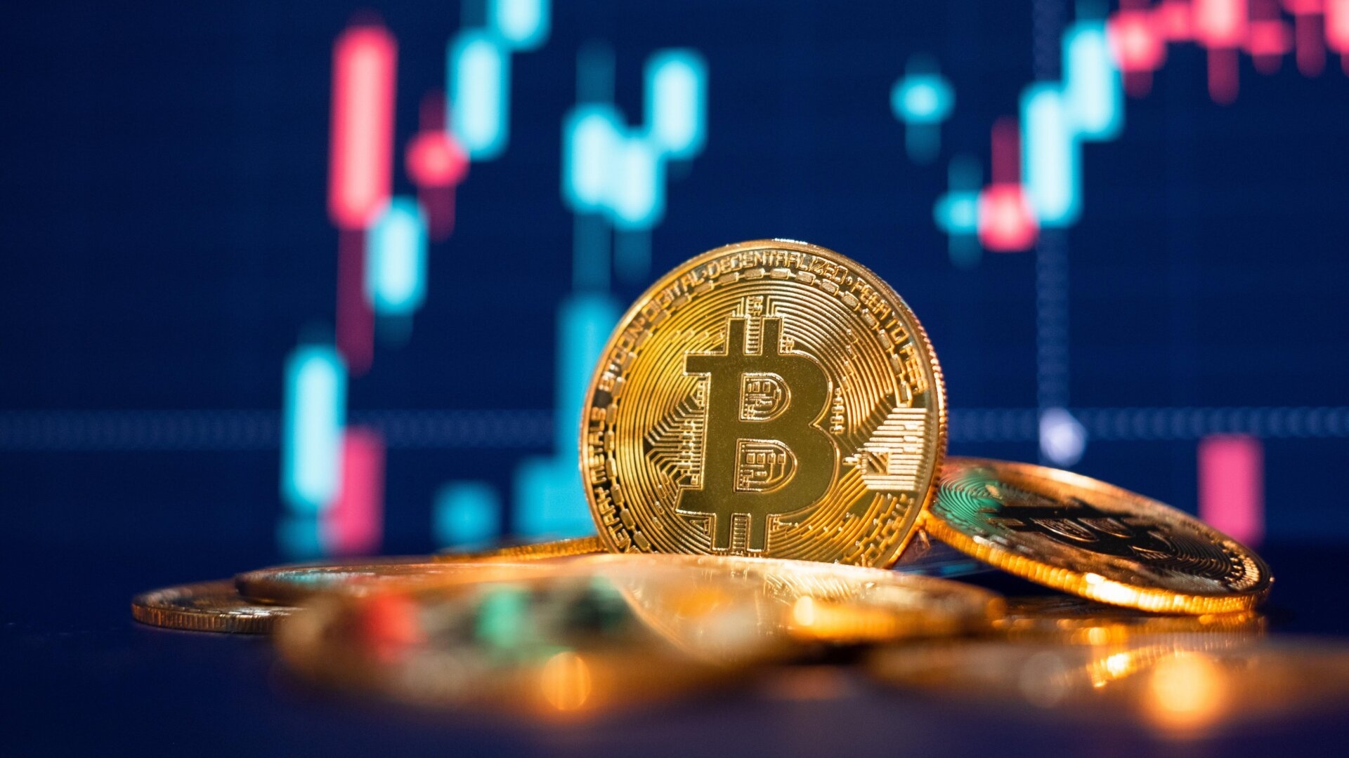 Bitcoin atinge novas máximas diariamente, mas especialistas alertam que é um rali em "modo de crise"