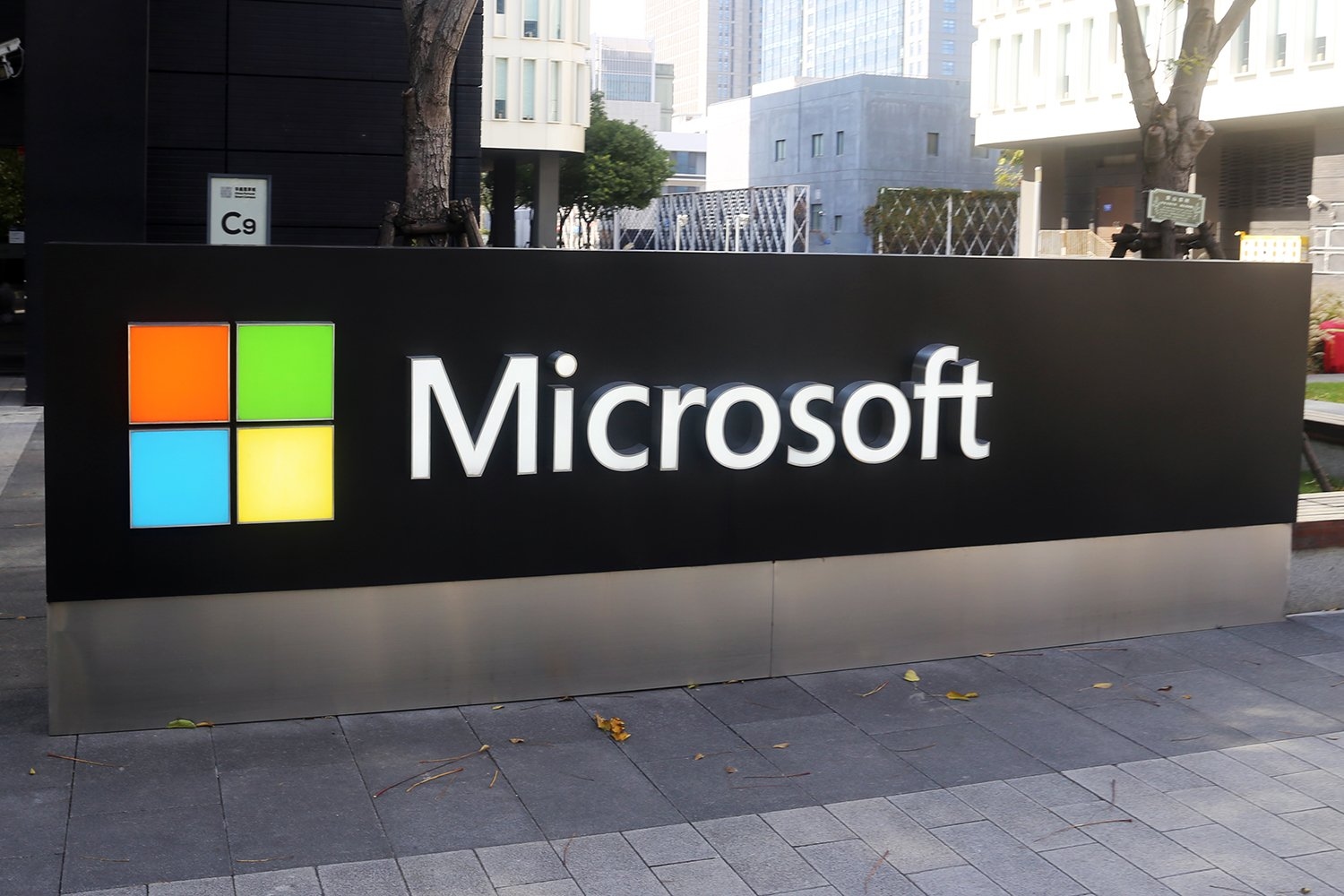 Los analistas advierten que Microsoft cancela silenciosamente los alquileres de centros de datos