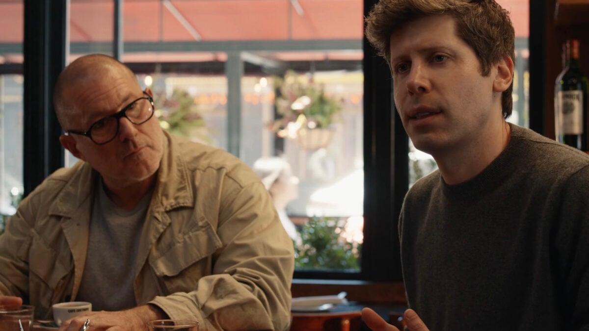 Il gadget AI di Jony Ive e Sam Altman non sarà ChatGPT nelle tue orecchie