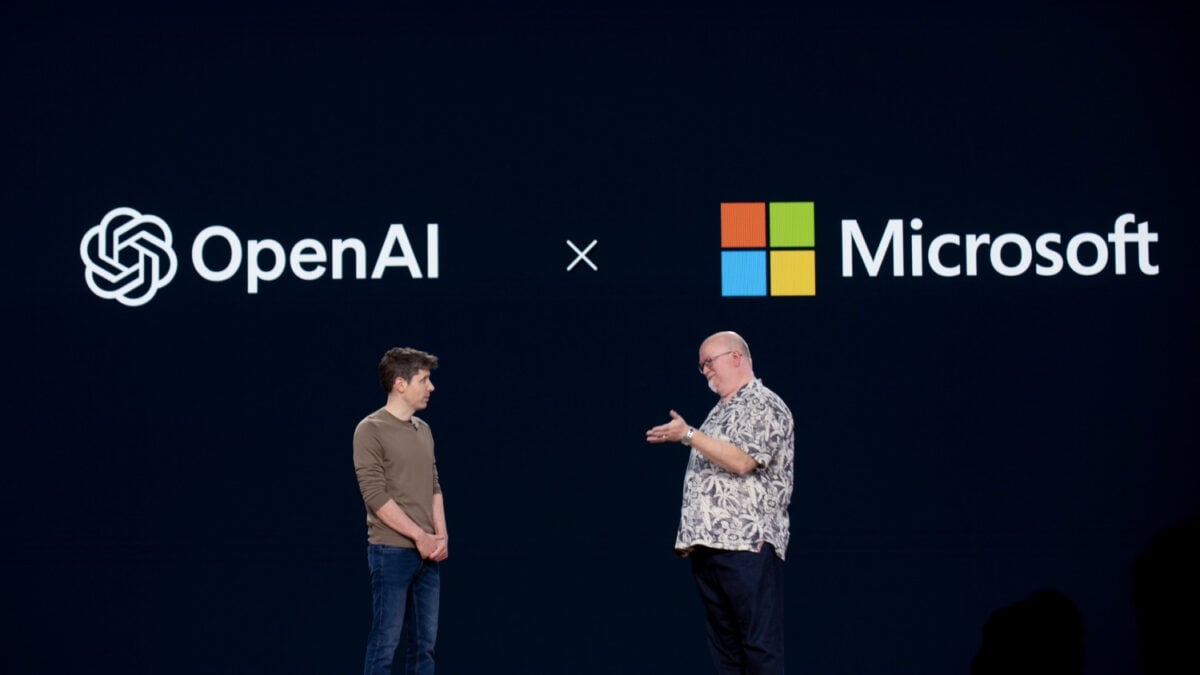 La spesa per l'intelligenza artificiale della Silicon Valley impazza mentre Microsoft inizia a incassare