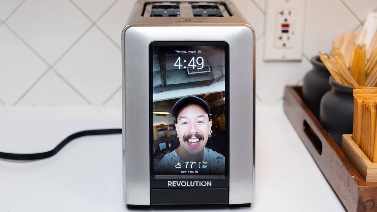 I Used a $400 Smart Toaster to Make Pop-Tarts and All I Got Was a Tummy Ache