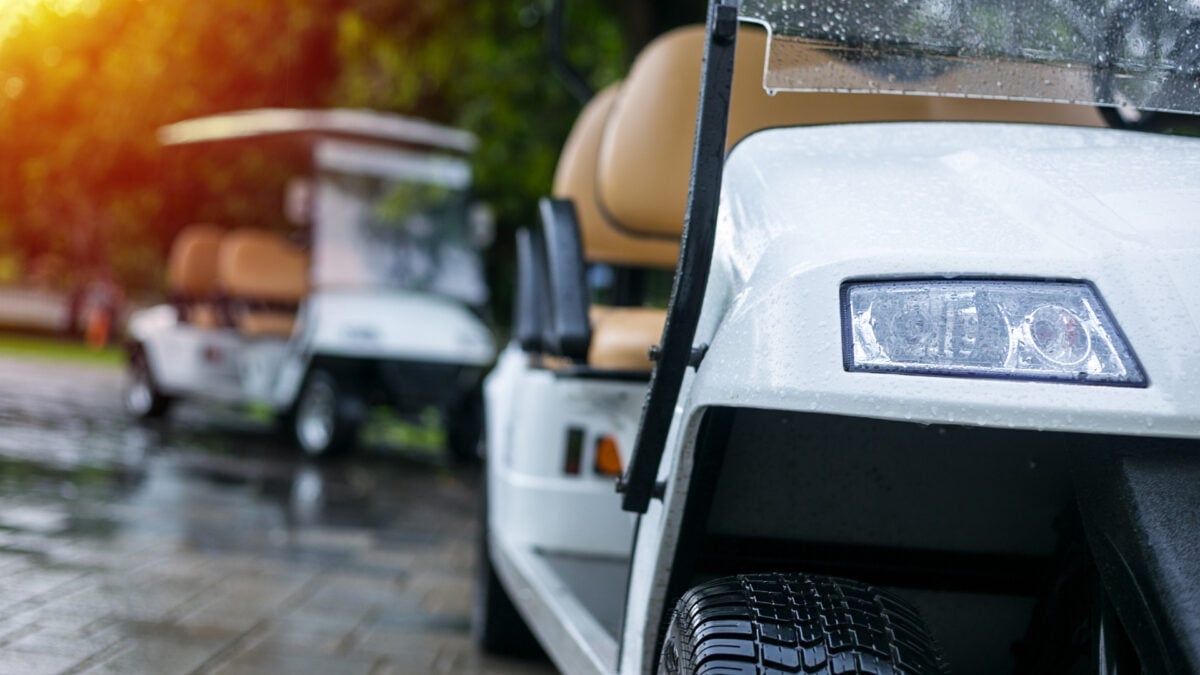 Çocuklar Golf Arabaları Tarafından Her Zamankinden Daha Fazla Yaralanıyor