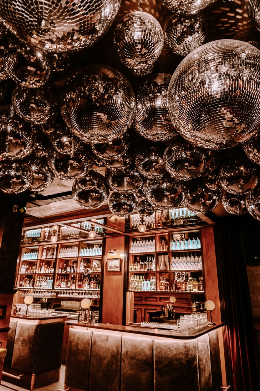 TufTuf Amsterdam: after-dinner club for thirty-somethings