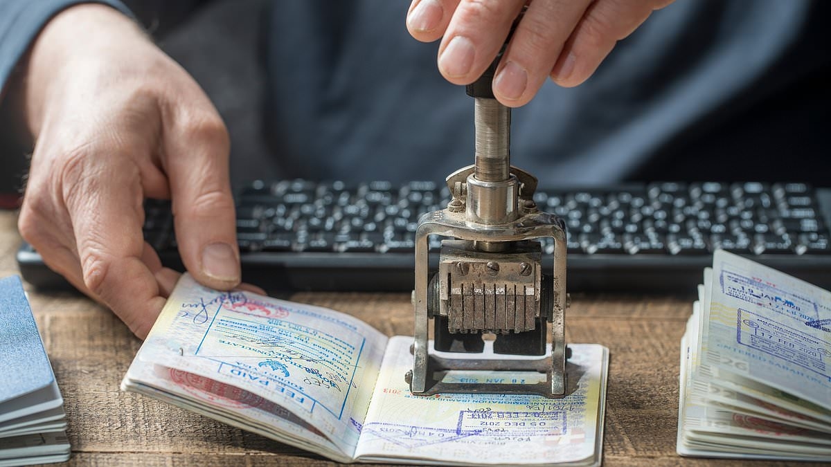 I turisti sono stati avvertiti di un errore sempre più comune nel passaporto che potrebbe rovinare i piani delle vacanze