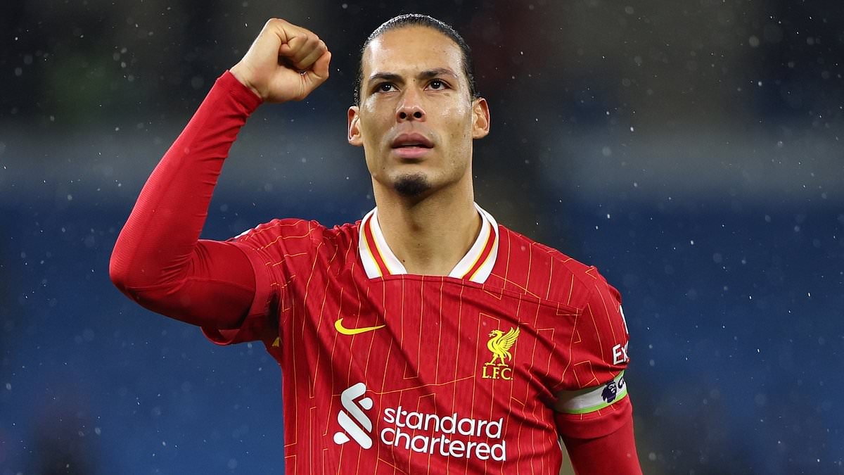 Virgil van Dijk stellt vor dem Titelkampf eine „schreckliche“ Forderung an die Liverpool-Fans – und gibt zu, dass seine Teamkollegen „ängstlich“ sein könnten.